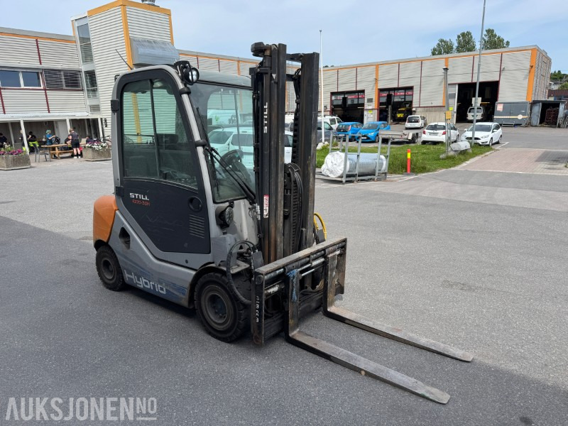 2014 Still RX 70-30 Hybrid Gaffeltruck – 3 tonn løftekapasitet Repobjekt - Ανυψωτικό μηχάνημα: φωτογραφία 3 2014 Still RX 70-30 Hybrid Gaffeltruck – 3 tonn løftekapasitet Repobjekt - Ανυψωτικό μηχάνημα: φωτογραφία 3