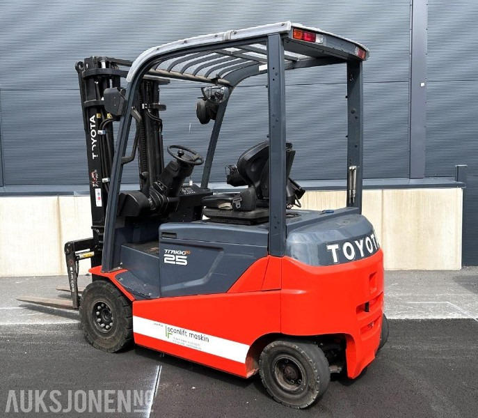 Ανυψωτικό μηχάνημα 2014 Toyota 8FBMKT25 – 2,5T elektrisk gaffeltruck: φωτογραφία 6