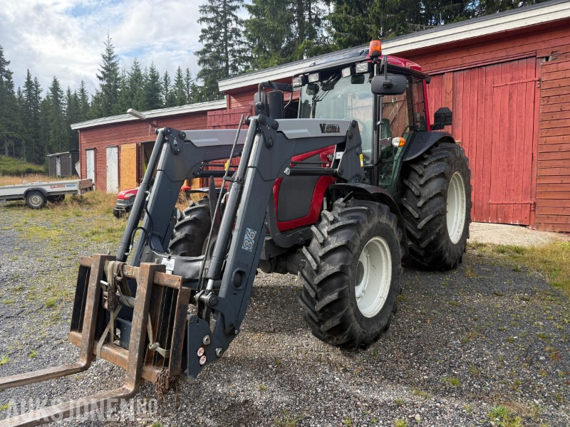 2014 Valtra A93 H - Laster - Pallegaffel - 1580t - MVA FRI!! - Τρακτέρ: φωτογραφία 1 2014 Valtra A93 H - Laster - Pallegaffel - 1580t - MVA FRI!! - Τρακτέρ: φωτογραφία 1