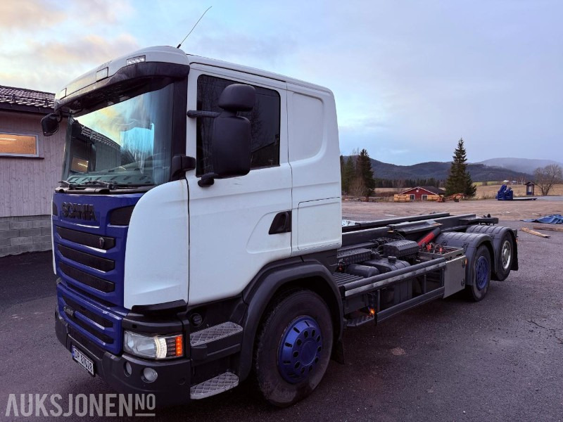 2015 Scania G450 EURO 6 444933 km - Styrbar boggi og Webasto - Φορτηγό φόρτωσης γάντζου: φωτογραφία 1 2015 Scania G450 EURO 6 444933 km - Styrbar boggi og Webasto - Φορτηγό φόρτωσης γάντζου: φωτογραφία 1