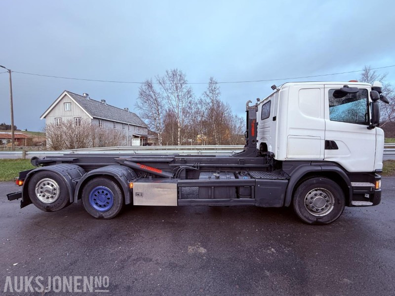 2015 Scania G450 EURO 6 444933 km - Styrbar boggi og Webasto - Φορτηγό φόρτωσης γάντζου: φωτογραφία 4 2015 Scania G450 EURO 6 444933 km - Styrbar boggi og Webasto - Φορτηγό φόρτωσης γάντζου: φωτογραφία 4