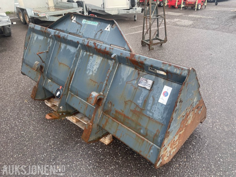 2015 Tre Emme PF135.CDC skuffe – 1350 liter - Εξοπλισμού κατασκευών: φωτογραφία 3 2015 Tre Emme PF135.CDC skuffe – 1350 liter - Εξοπλισμού κατασκευών: φωτογραφία 3