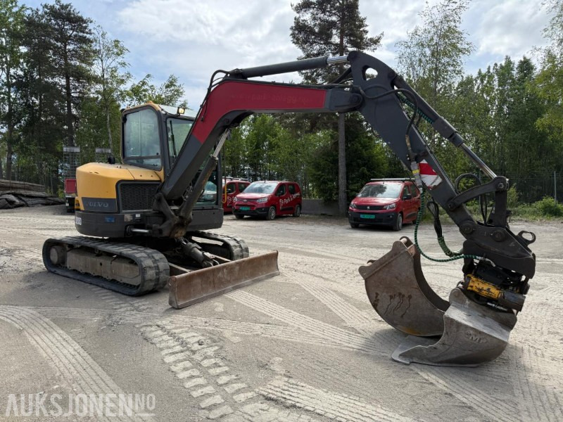 2015 Volvo ECR58D BELTEGRAVER ROTORTILT 2 SKUFFER SERVICEHISTORIKK. - Εκσκαφέας: φωτογραφία 2 2015 Volvo ECR58D BELTEGRAVER ROTORTILT 2 SKUFFER SERVICEHISTORIKK. - Εκσκαφέας: φωτογραφία 2
