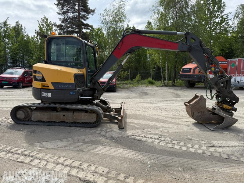 2015 Volvo ECR58D BELTEGRAVER ROTORTILT 2 SKUFFER SERVICEHISTORIKK. - Εκσκαφέας: φωτογραφία 4 2015 Volvo ECR58D BELTEGRAVER ROTORTILT 2 SKUFFER SERVICEHISTORIKK. - Εκσκαφέας: φωτογραφία 4