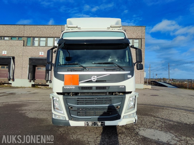 2015 Volvo FM 460 6x2 skapbil m/Full sideåpning - Carrier kjøleanlegg og bakløft - Φορτηγό κόφα: φωτογραφία 3 2015 Volvo FM 460 6x2 skapbil m/Full sideåpning - Carrier kjøleanlegg og bakløft - Φορτηγό κόφα: φωτογραφία 3