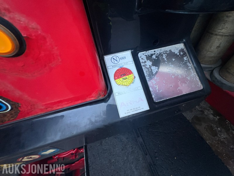 2015 Volvo FM 500 8x4 kranbil - Effer 215/6S kran og ARKA planpåbygg - EU godkjent til 30.09.26 - Φορτηγό με γερανό: φωτογραφία 5 2015 Volvo FM 500 8x4 kranbil - Effer 215/6S kran og ARKA planpåbygg - EU godkjent til 30.09.26 - Φορτηγό με γερανό: φωτογραφία 5