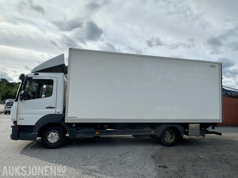 2018 Mercedes-Benz ATEGO - Φορτηγό κόφα: φωτογραφία 2 2018 Mercedes-Benz ATEGO - Φορτηγό κόφα: φωτογραφία 2