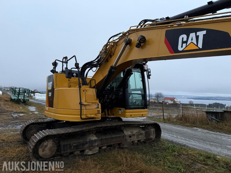 2019 Cat 325L m/Engcon tiltrotator, Gps og 2 skuffer - Εκσκαφέας: φωτογραφία 4 2019 Cat 325L m/Engcon tiltrotator, Gps og 2 skuffer - Εκσκαφέας: φωτογραφία 4