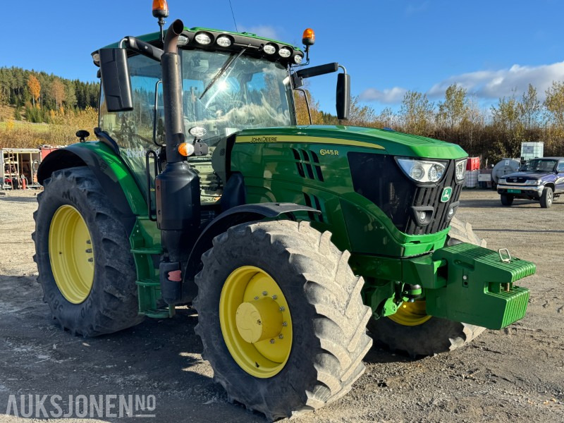 2019 John Deere 6145R 4X4, 192 HK PREMIUM EDITION LEVERES MED NYE DEKK OG - Τρακτέρ: φωτογραφία 4 2019 John Deere 6145R 4X4, 192 HK PREMIUM EDITION LEVERES MED NYE DEKK OG - Τρακτέρ: φωτογραφία 4
