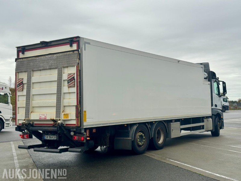2019 Mercedes-Benz ACTROS 2553L 6X2 - Skapbil - Eu-godkjent til 06/26 - Km: 278353 - Φορτηγό κόφα: φωτογραφία 3 2019 Mercedes-Benz ACTROS 2553L 6X2 - Skapbil - Eu-godkjent til 06/26 - Km: 278353 - Φορτηγό κόφα: φωτογραφία 3