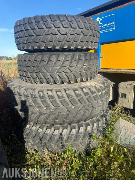 2020 Nokian tri dekk og felg Nokian tri - Γεωργικά μηχανήματα: φωτογραφία 1 2020 Nokian tri dekk og felg Nokian tri - Γεωργικά μηχανήματα: φωτογραφία 1