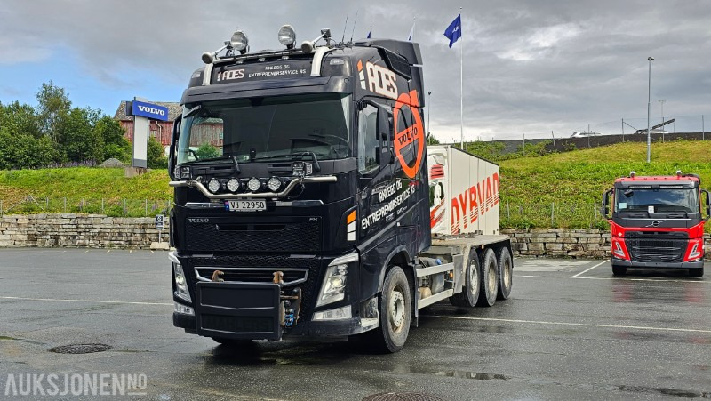 2020 Volvo 540 8x4 Brøyterigget krokbil med AJK påbygg - Φορτηγό φόρτωσης γάντζου: φωτογραφία 1 2020 Volvo 540 8x4 Brøyterigget krokbil med AJK påbygg - Φορτηγό φόρτωσης γάντζου: φωτογραφία 1