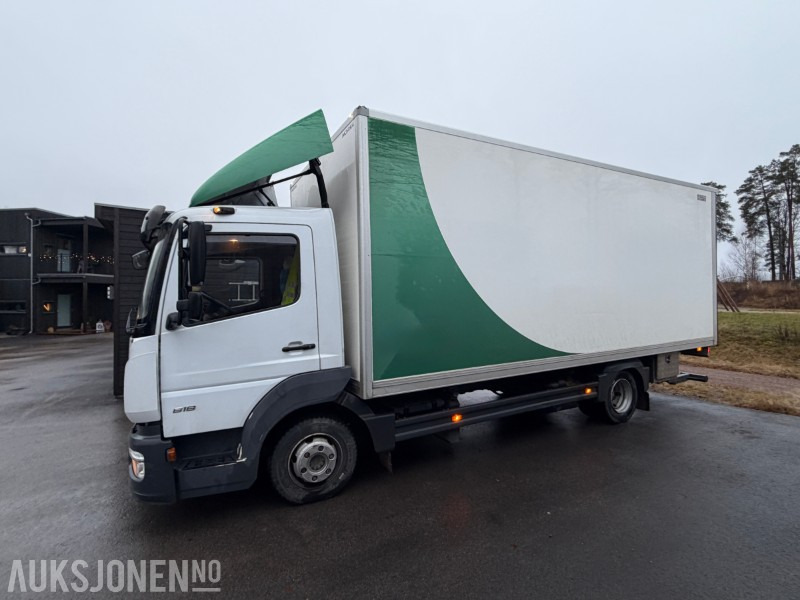 2023 Mercedes-Benz Atego 818 kjøpt ny i Norge - Baklem - 266855 km - Φορτηγό κόφα: φωτογραφία 2 2023 Mercedes-Benz Atego 818 kjøpt ny i Norge - Baklem - 266855 km - Φορτηγό κόφα: φωτογραφία 2