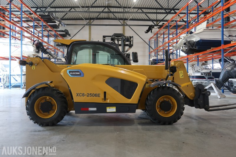 2023 XCMG XC6-2506E Elektrisk teleskoptruck - Skuff - Gafler - Lader, Kun 8 Timer - Τηλεσκοπικός φορτωτής: φωτογραφία 5 2023 XCMG XC6-2506E Elektrisk teleskoptruck - Skuff - Gafler - Lader, Kun 8 Timer - Τηλεσκοπικός φορτωτής: φωτογραφία 5