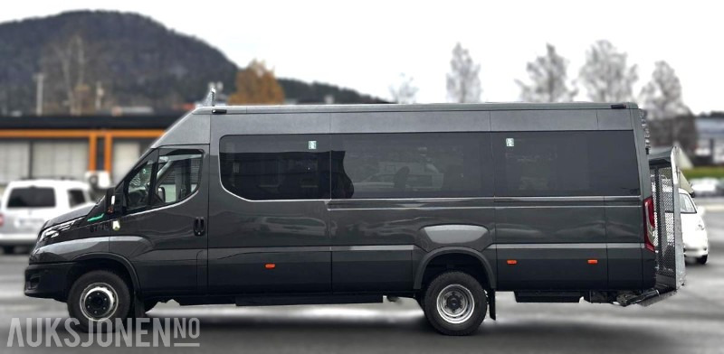 2024 Iveco Daily – 17-seters minibuss - godt utstyrt og lav kilometerstand - Λεωφορείο: φωτογραφία 2 2024 Iveco Daily – 17-seters minibuss - godt utstyrt og lav kilometerstand - Λεωφορείο: φωτογραφία 2