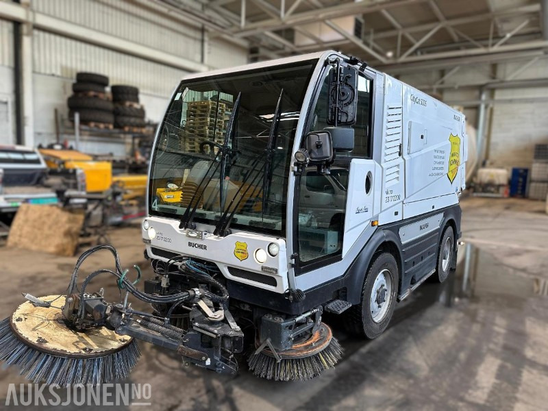Bucher CityCat 5006 feiemaskin - 160 hk Iveco | Euro 6 | joystick | 4-hjulsstyring | høytrykk - Εξοπλισμού κατασκευών: φωτογραφία 1 Bucher CityCat 5006 feiemaskin - 160 hk Iveco | Euro 6 | joystick | 4-hjulsstyring | høytrykk - Εξοπλισμού κατασκευών: φωτογραφία 1