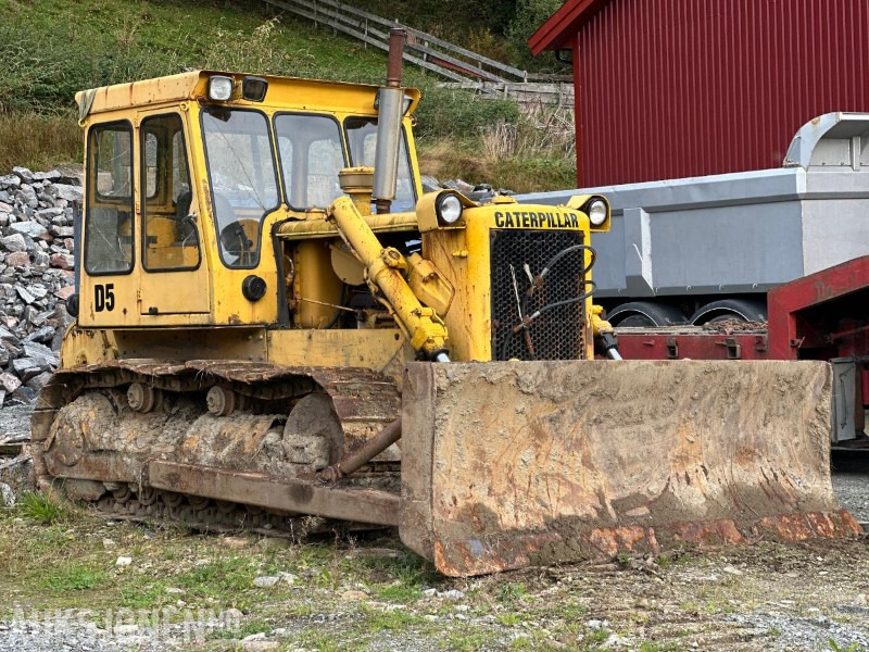 Cat D5 Bulldoser // doser - Εξοπλισμού κατασκευών: φωτογραφία 1 Cat D5 Bulldoser // doser - Εξοπλισμού κατασκευών: φωτογραφία 1