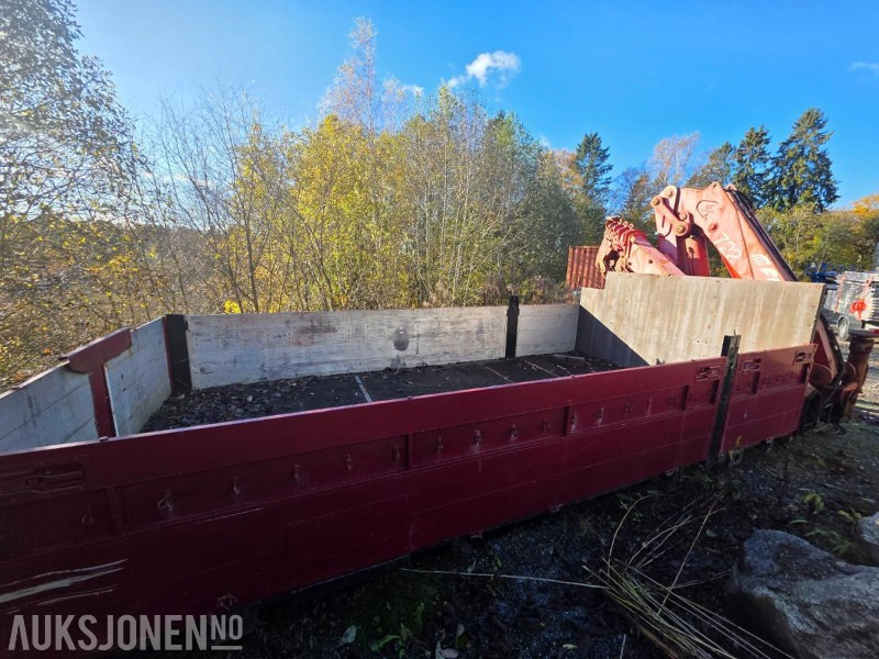 Ferrari 722 A4 kran/lastebilkran–påbygg på maskinflak med krokfeste - Φορτηγό: φωτογραφία 4 Ferrari 722 A4 kran/lastebilkran–påbygg på maskinflak med krokfeste - Φορτηγό: φωτογραφία 4