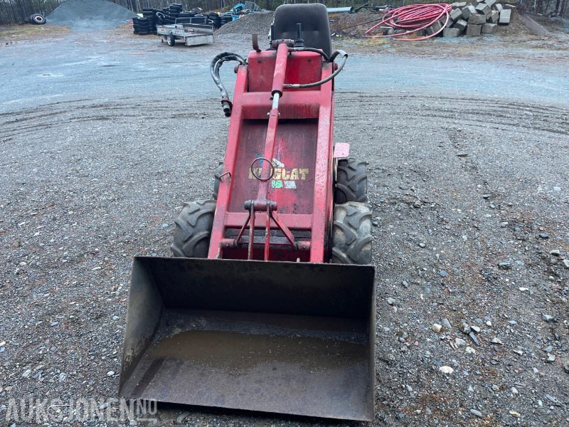 Kingcat KC 500 kompaktlaster med skuffe og pallegafler - Φορτωτής πλάγιας ολίσθησης: φωτογραφία 2 Kingcat KC 500 kompaktlaster med skuffe og pallegafler - Φορτωτής πλάγιας ολίσθησης: φωτογραφία 2