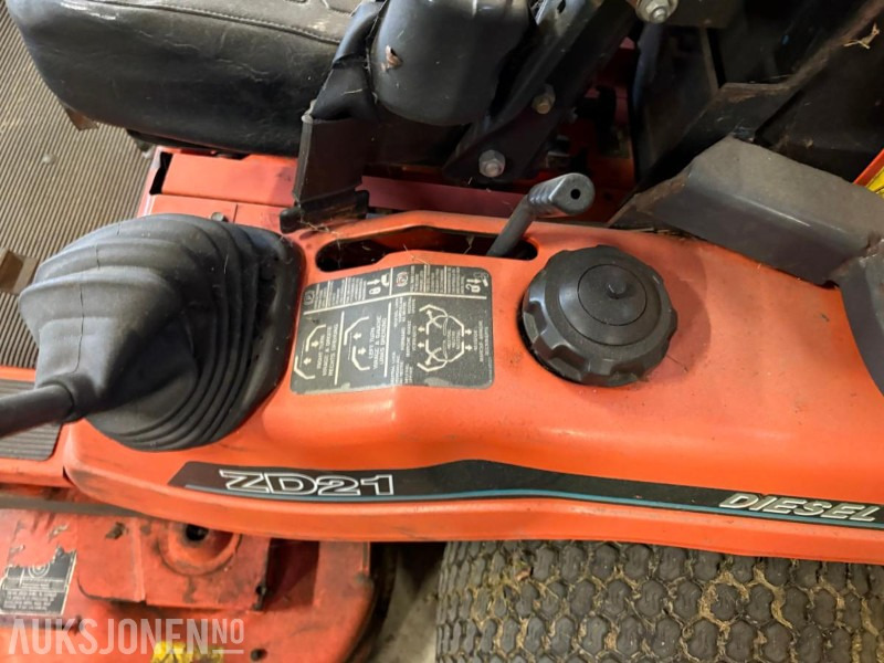 Kubota ZD21 plenklipper - Εξοπλισμού κατασκευών: φωτογραφία 5 Kubota ZD21 plenklipper - Εξοπλισμού κατασκευών: φωτογραφία 5