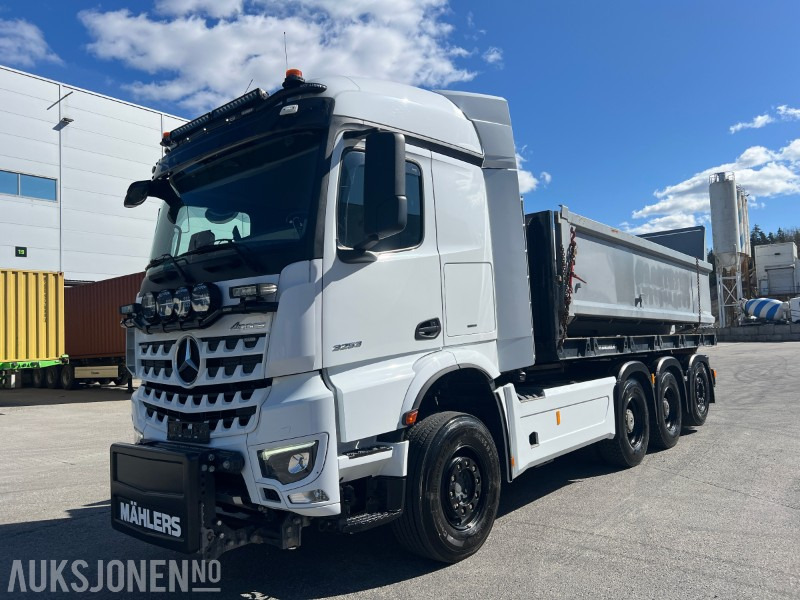Mercedes-Benz Arocs 3253 Tridem krokbil brøyte rigget - Φορτηγό φόρτωσης γάντζου: φωτογραφία 2 Mercedes-Benz Arocs 3253 Tridem krokbil brøyte rigget - Φορτηγό φόρτωσης γάντζου: φωτογραφία 2