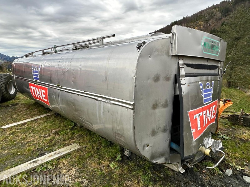 Metallirakenne Vanntank 16000 liter - Γεωργικά μηχανήματα: φωτογραφία 2 Metallirakenne Vanntank 16000 liter - Γεωργικά μηχανήματα: φωτογραφία 2