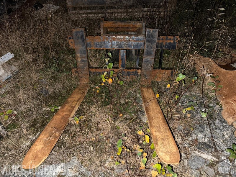 Pallegaffel m/kombi feste S60 og S70 - Παρελκόμενα για Κατασκευή μηχανήματα: φωτογραφία 2 Pallegaffel m/kombi feste S60 og S70 - Παρελκόμενα για Κατασκευή μηχανήματα: φωτογραφία 2