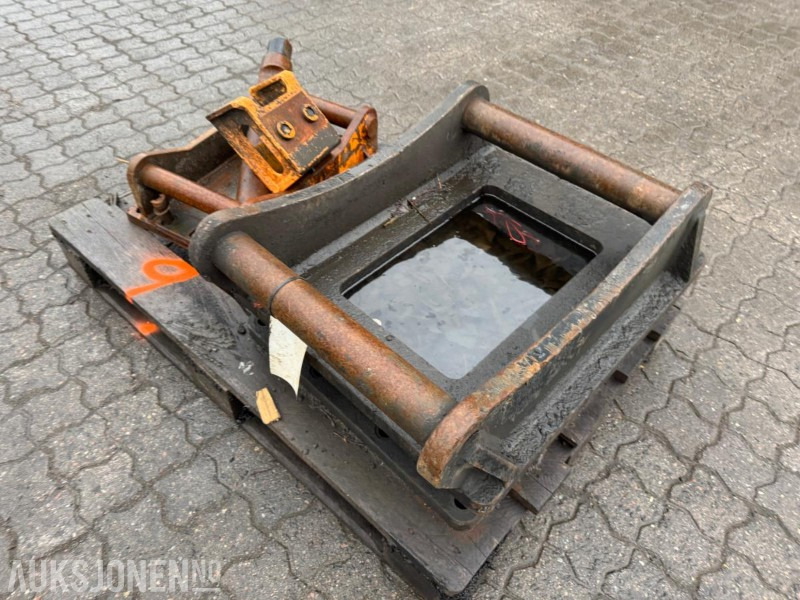 S70 og S50 feste selges samlet - Παρελκόμενα για Κατασκευή μηχανήματα: φωτογραφία 2 S70 og S50 feste selges samlet - Παρελκόμενα για Κατασκευή μηχανήματα: φωτογραφία 2