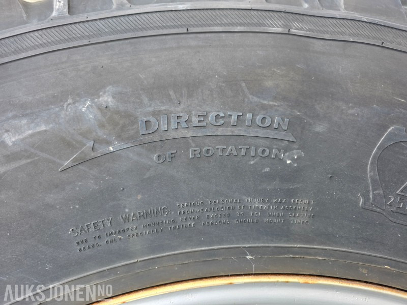 Traktordekk - Stått på John Deere 6930 - Γεωργικά μηχανήματα: φωτογραφία 5 Traktordekk - Stått på John Deere 6930 - Γεωργικά μηχανήματα: φωτογραφία 5