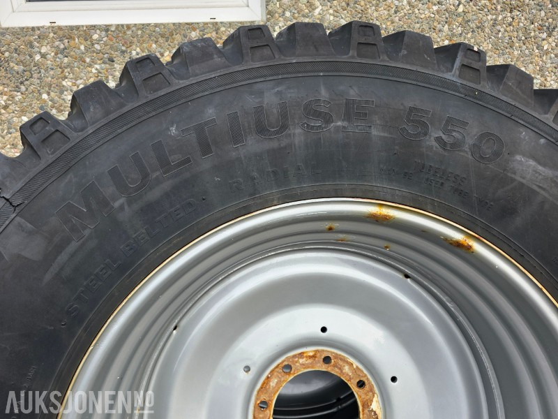 Traktordekk - Stått på John Deere 6930 - Γεωργικά μηχανήματα: φωτογραφία 4 Traktordekk - Stått på John Deere 6930 - Γεωργικά μηχανήματα: φωτογραφία 4