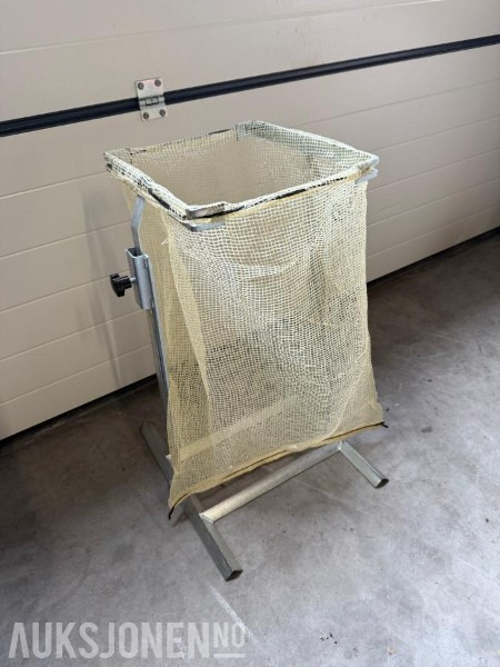 Vedsekker 60 liter - 2000 stk. - Γεωργικά μηχανήματα: φωτογραφία 1 Vedsekker 60 liter - 2000 stk. - Γεωργικά μηχανήματα: φωτογραφία 1