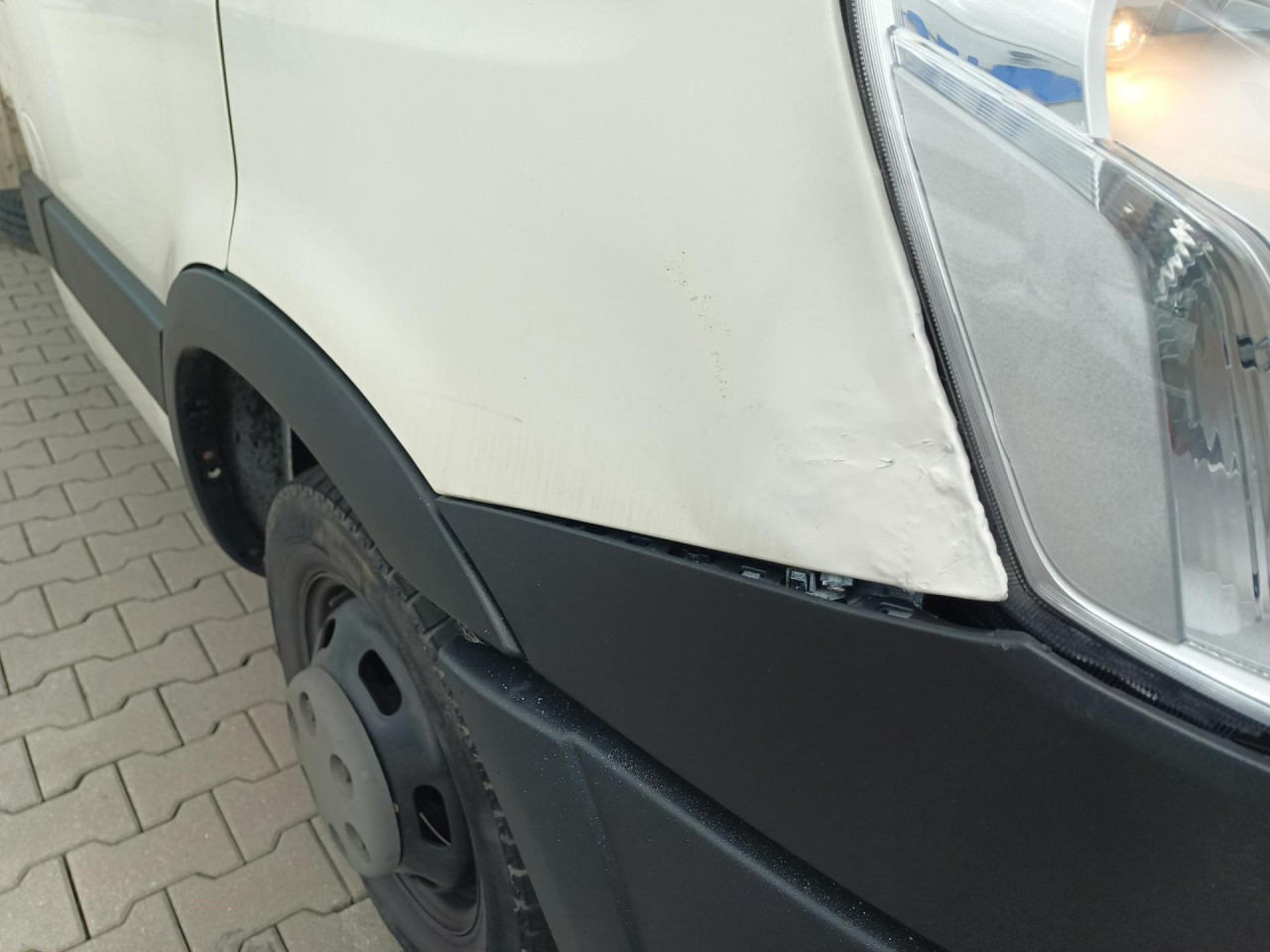 IVECO Daily 35C15 3,0l - Επαγγελματικό αυτοκίνητο κόφα: φωτογραφία 3 IVECO Daily 35C15 3,0l - Επαγγελματικό αυτοκίνητο κόφα: φωτογραφία 3