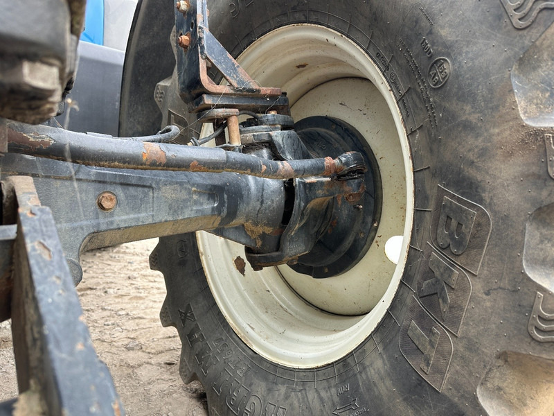 Τρακτέρ New Holland TM 190: φωτογραφία 13