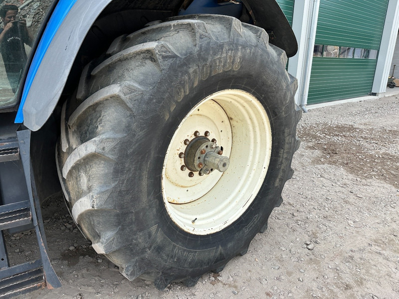 Τρακτέρ New Holland TM 190: φωτογραφία 8