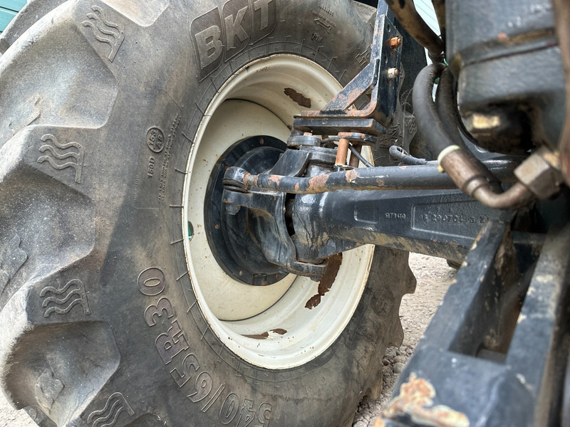 Τρακτέρ New Holland TM 190: φωτογραφία 12
