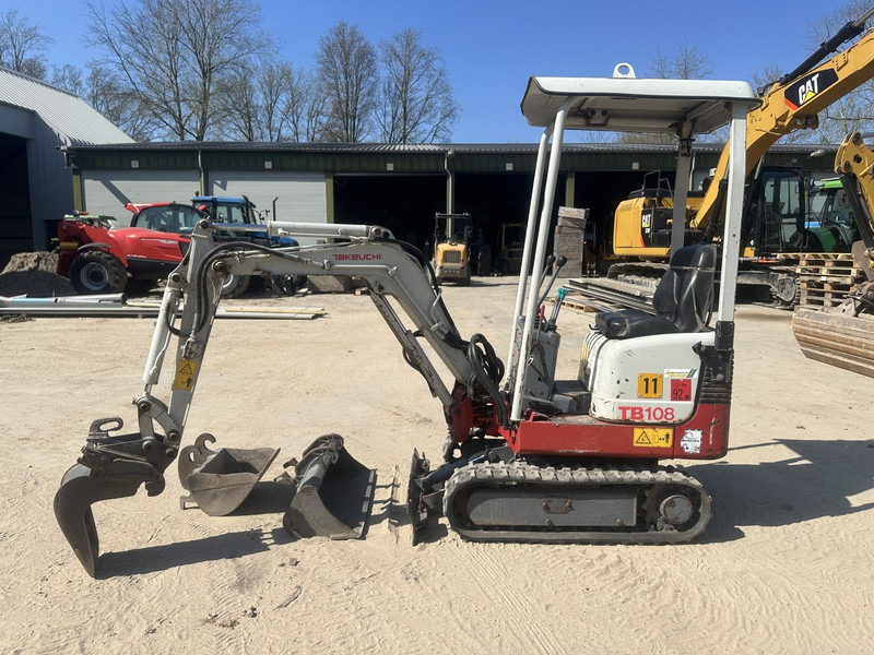 Takeuchi TB 108 3 buckets - Μίνι εκσκαφέας: φωτογραφία 2 Takeuchi TB 108 3 buckets - Μίνι εκσκαφέας: φωτογραφία 2