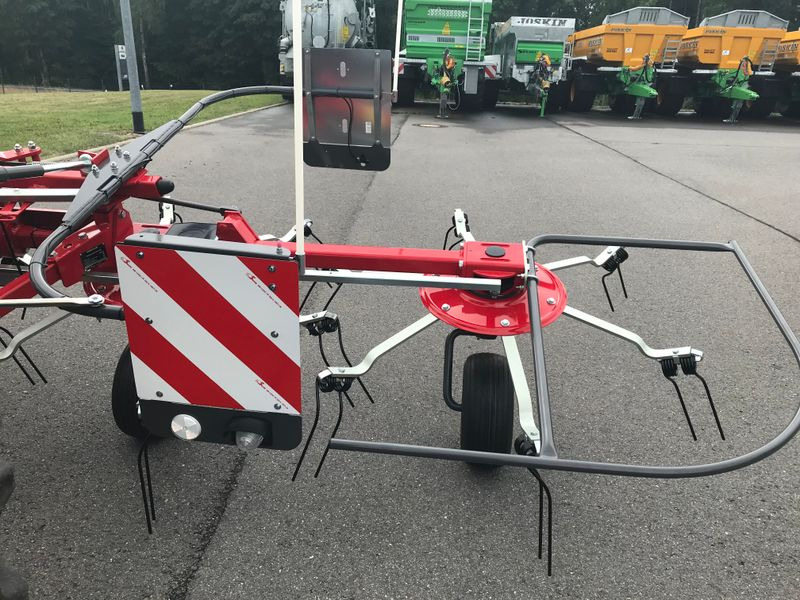 Νέα Χορτοσυλλέκτης Massey Ferguson MF TD 524 DN / FELLA SANOS 5204 DN: φωτογραφία 7 Νέα Χορτοσυλλέκτης Massey Ferguson MF TD 524 DN / FELLA SANOS 5204 DN: φωτογραφία 7