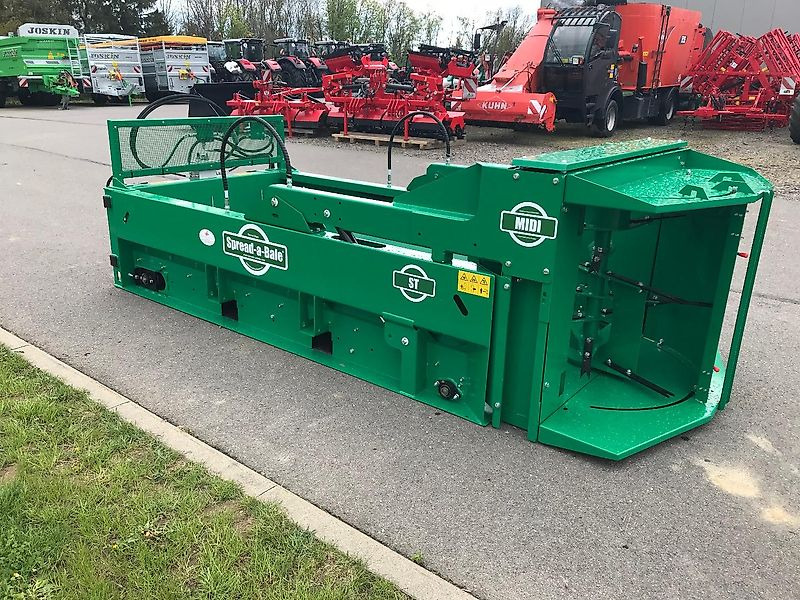 Spread-a-Bale MINI ST 100 - Αχυροκοπτικό: φωτογραφία 2 Spread-a-Bale MINI ST 100 - Αχυροκοπτικό: φωτογραφία 2