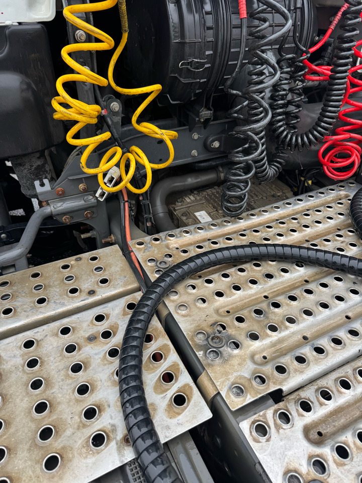 Τράκτορας Renault P460dxi: φωτογραφία 6 Τράκτορας Renault P460dxi: φωτογραφία 6