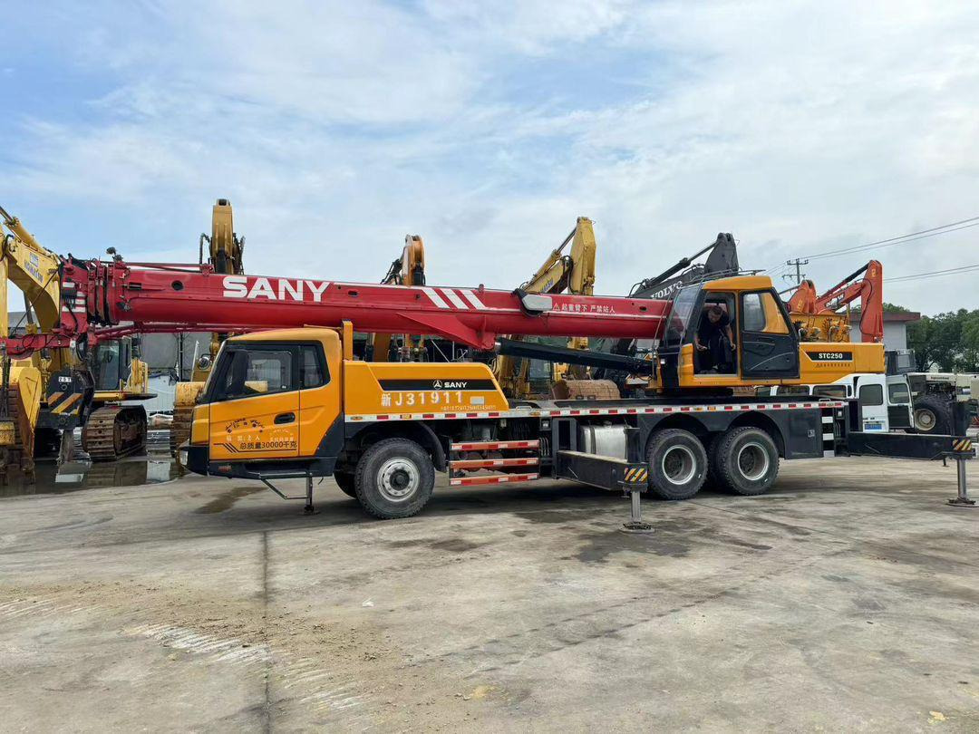 SANY STC250 25 Ton Truck Crane XCMG ZOOMLION TADANO KOBELCO 25T 50T 80T 100T 120T 200T 220T 240T 300T Crane for Sale - Τηλεσκοπικός γερανός: φωτογραφία 2 SANY STC250 25 Ton Truck Crane XCMG ZOOMLION TADANO KOBELCO 25T 50T 80T 100T 120T 200T 220T 240T 300T Crane for Sale - Τηλεσκοπικός γερανός: φωτογραφία 2