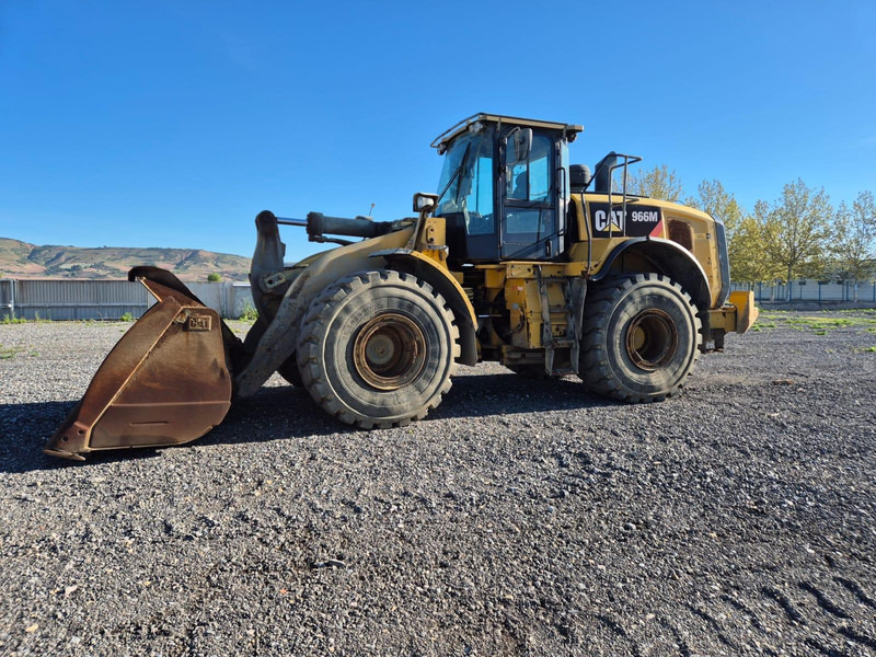 Caterpillar 966M - Ελαστιχοφόρος φορτωτής: φωτογραφία 1 Caterpillar 966M - Ελαστιχοφόρος φορτωτής: φωτογραφία 1