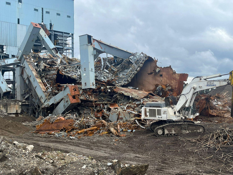 Ερπυστριοφόρος εκσκαφέας Liebherr R984C: φωτογραφία 8 Ερπυστριοφόρος εκσκαφέας Liebherr R984C: φωτογραφία 8