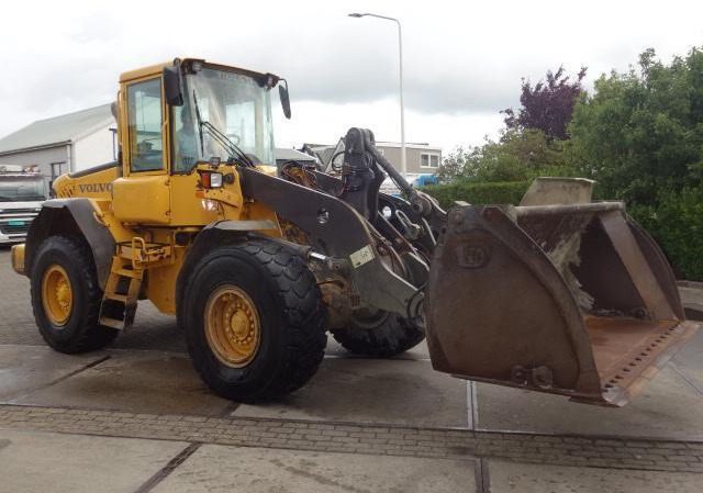 Volvo L70E - Ελαστιχοφόρος φορτωτής: φωτογραφία 3 Volvo L70E - Ελαστιχοφόρος φορτωτής: φωτογραφία 3
