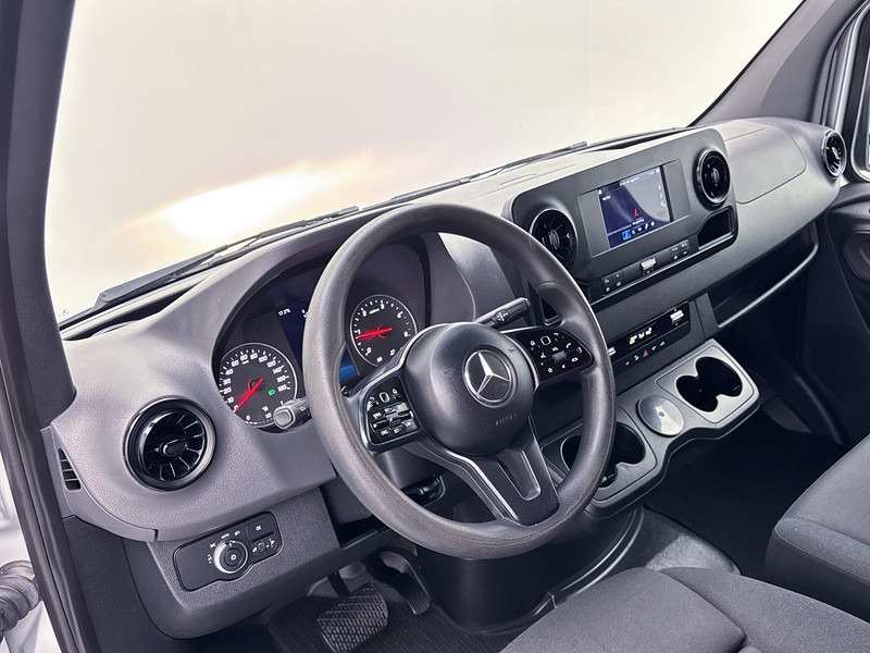 Mercedes-Benz Sprinter 314 2.2 CDI L2H2 Inrichting 220v omvormer Geveerde stoel Navigatie Camera Cruise control - Βαν: φωτογραφία 5 Mercedes-Benz Sprinter 314 2.2 CDI L2H2 Inrichting 220v omvormer Geveerde stoel Navigatie Camera Cruise control - Βαν: φωτογραφία 5