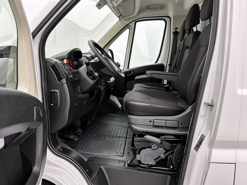 Επαγγελματικό αυτοκίνητο κόφα Opel Movano 2.2D 140pk Bakwagen met Laadklep Cruise Control Meubelbak Airco: φωτογραφία 16
