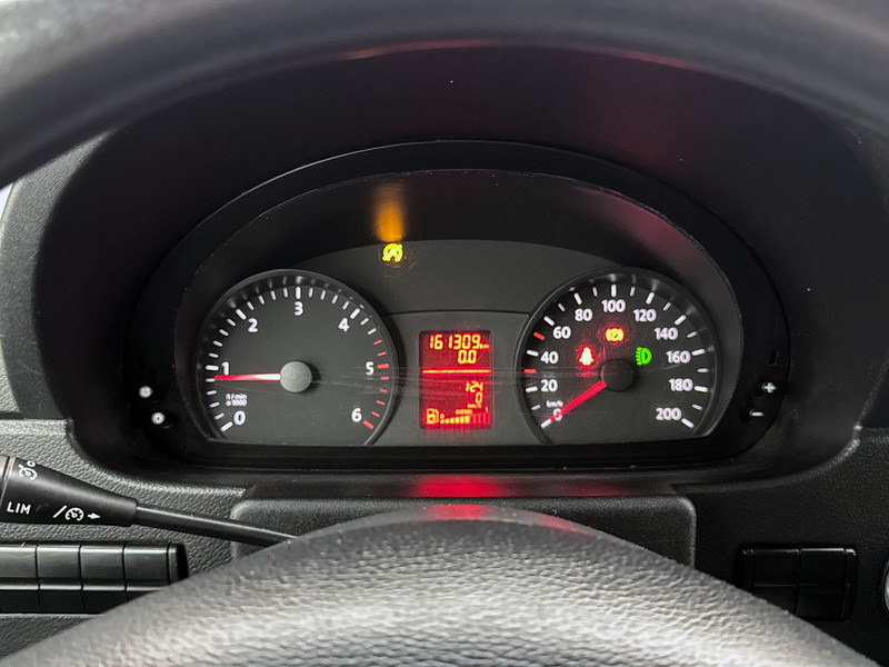 Volkswagen Crafter 35 2.0 TDI L1H1 2x schuifdeur Inrichting Lucht geveerde stoel Cruise control Airco - Βαν: φωτογραφία 5 Volkswagen Crafter 35 2.0 TDI L1H1 2x schuifdeur Inrichting Lucht geveerde stoel Cruise control Airco - Βαν: φωτογραφία 5