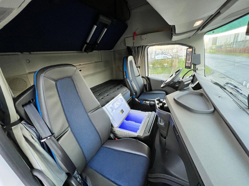 Τράκτορας Volvo FH 460 4x2 trekker Aero / Globetrotter XL / Standclima: φωτογραφία 12 Τράκτορας Volvo FH 460 4x2 trekker Aero / Globetrotter XL / Standclima: φωτογραφία 12