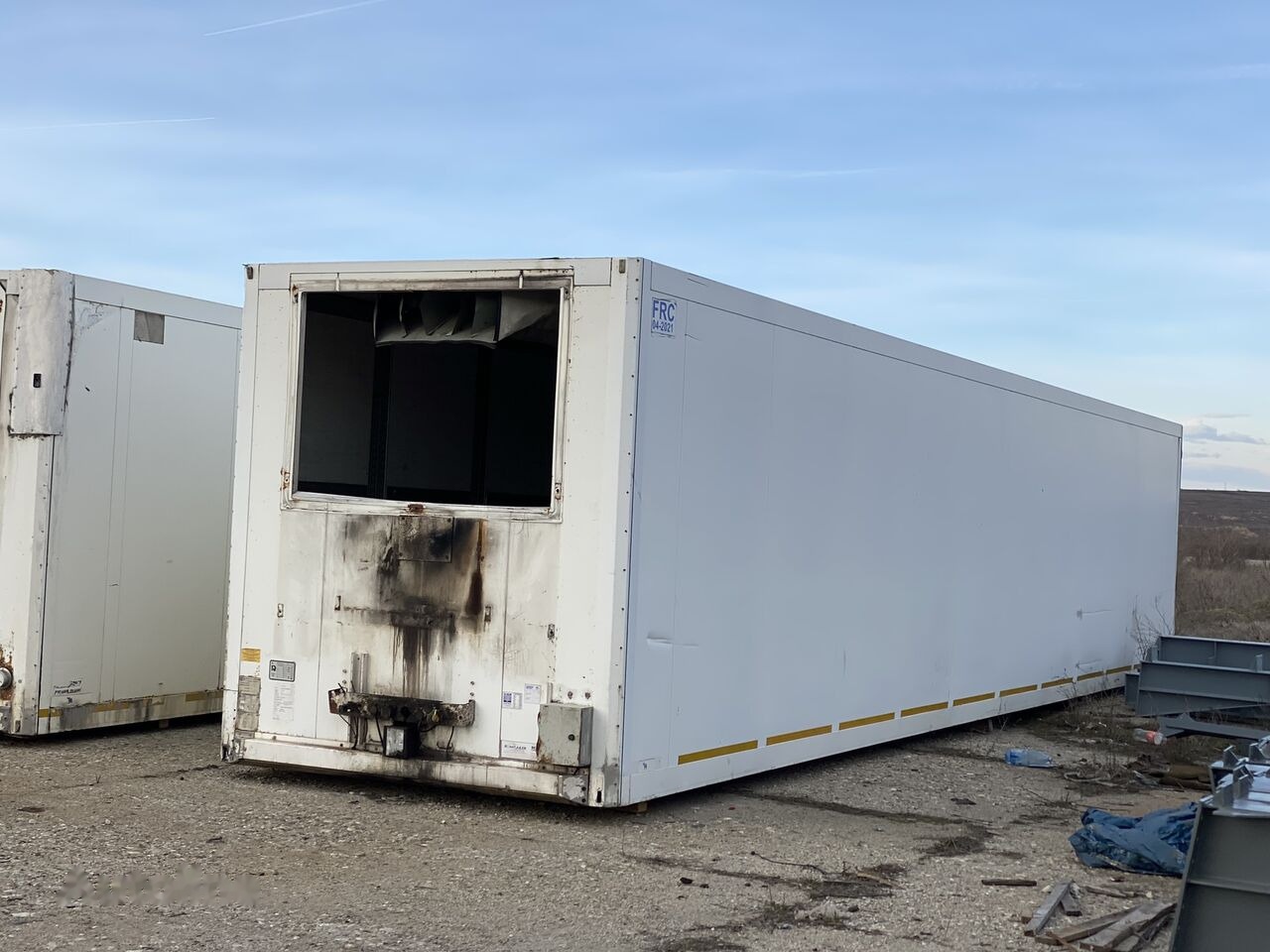 Carrier SCHMITZ CONTAINERE 13 m lungime IZOTERME din DEZMEMBRARI DE VANZ - Αμάξωμα - ψυγείο: φωτογραφία 3 Carrier SCHMITZ CONTAINERE 13 m lungime IZOTERME din DEZMEMBRARI DE VANZ - Αμάξωμα - ψυγείο: φωτογραφία 3