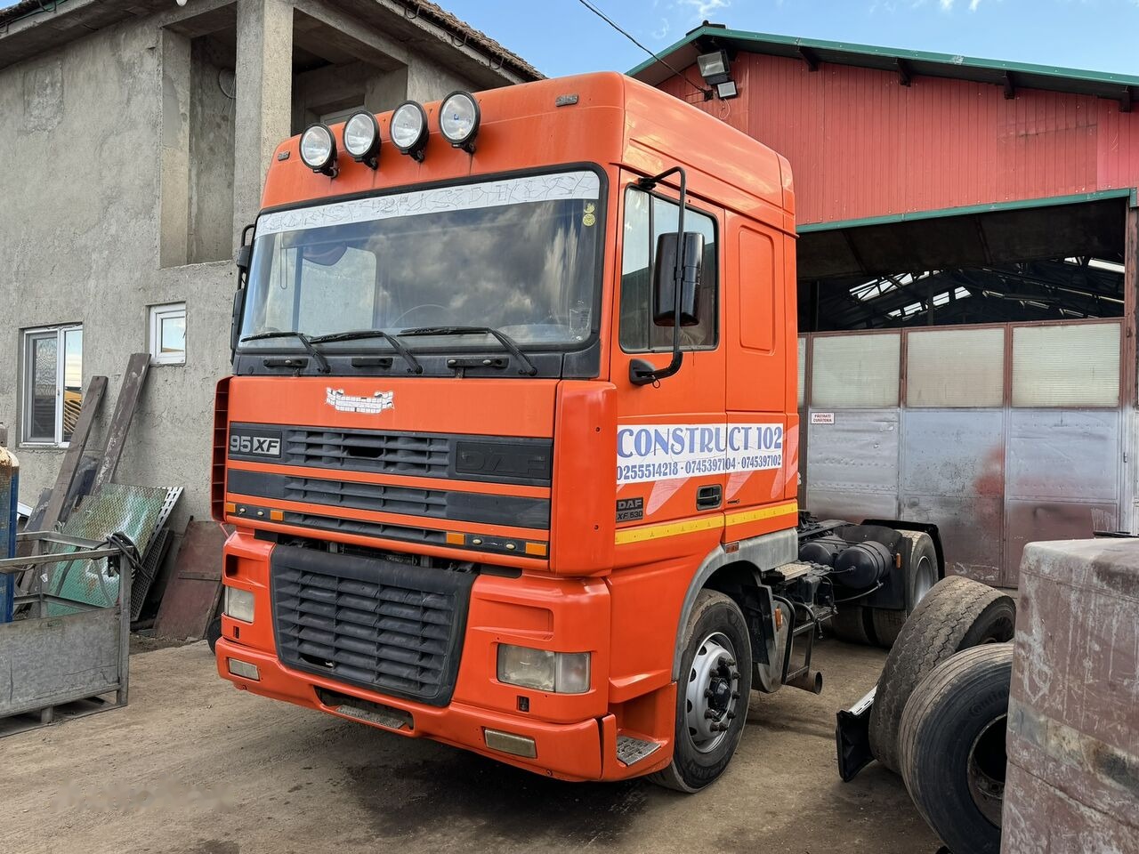 DAF XF 95 530 Euro 3 EXPORT Retarder - Τράκτορας: φωτογραφία 2 DAF XF 95 530 Euro 3 EXPORT Retarder - Τράκτορας: φωτογραφία 2