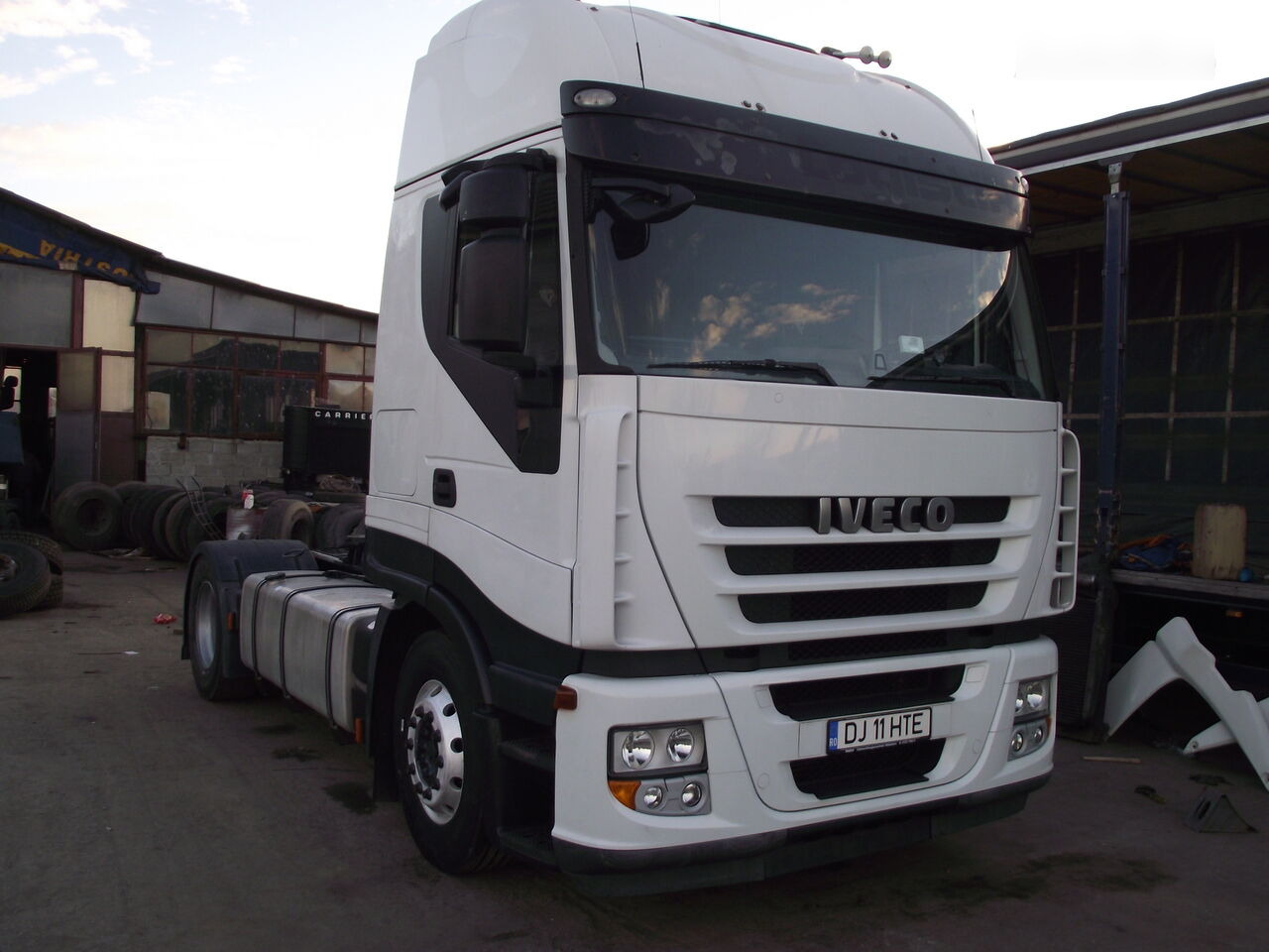 IVECO Cursor 13 - Τράκτορας: φωτογραφία 1 IVECO Cursor 13 - Τράκτορας: φωτογραφία 1